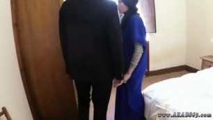 Muslim Mom And Duddy Boss S Daughter 21 Yr Old Refugee In My Hotel Room For Sex