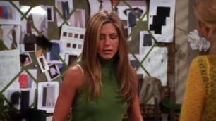 Jennifer Aniston - Friends S07E04