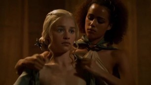 Game of Thrones - S03E08 (2013) - Emilia Clarke