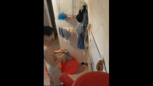 Spycam Vietnamese Girl Bathing