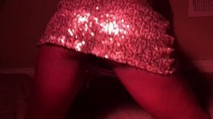 Lola Mango - Red Light Twerk in Dress