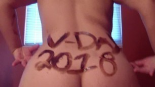 Body Paint on Amateur Big Booty then Gets Fucked