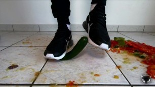 Airmax 270 Crushing Fruits & Vegetables