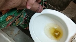 Me Pissing.