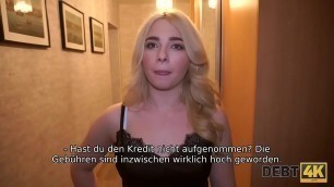 DEBT4k&period; Maria dient lustvollen Sammlern&comma; um ihre Schulden loszuwerden