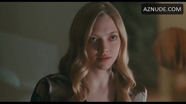 Amanda Seyfried Sex Scene in Chloe